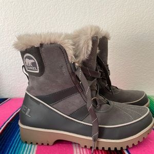 Sorel Boots -Excellent Condition